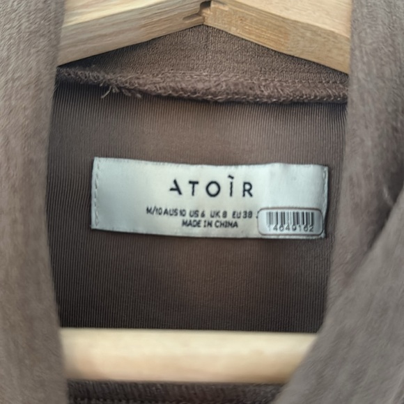 Backless turtle neck dress - Picture 2 of 5